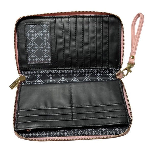 Nanette Lepore Wristlet Wallet Light Pink Vegan Leather Zip Around - Picture 2 of 6
